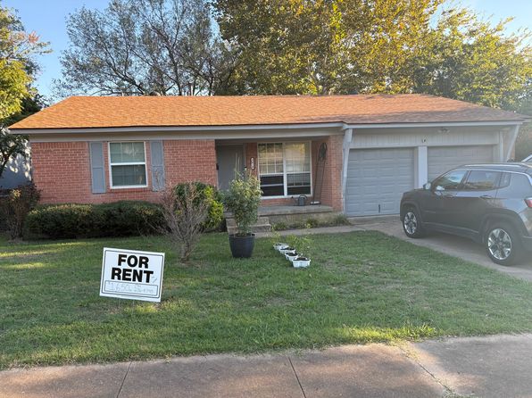 1410 Hillcrest Dr