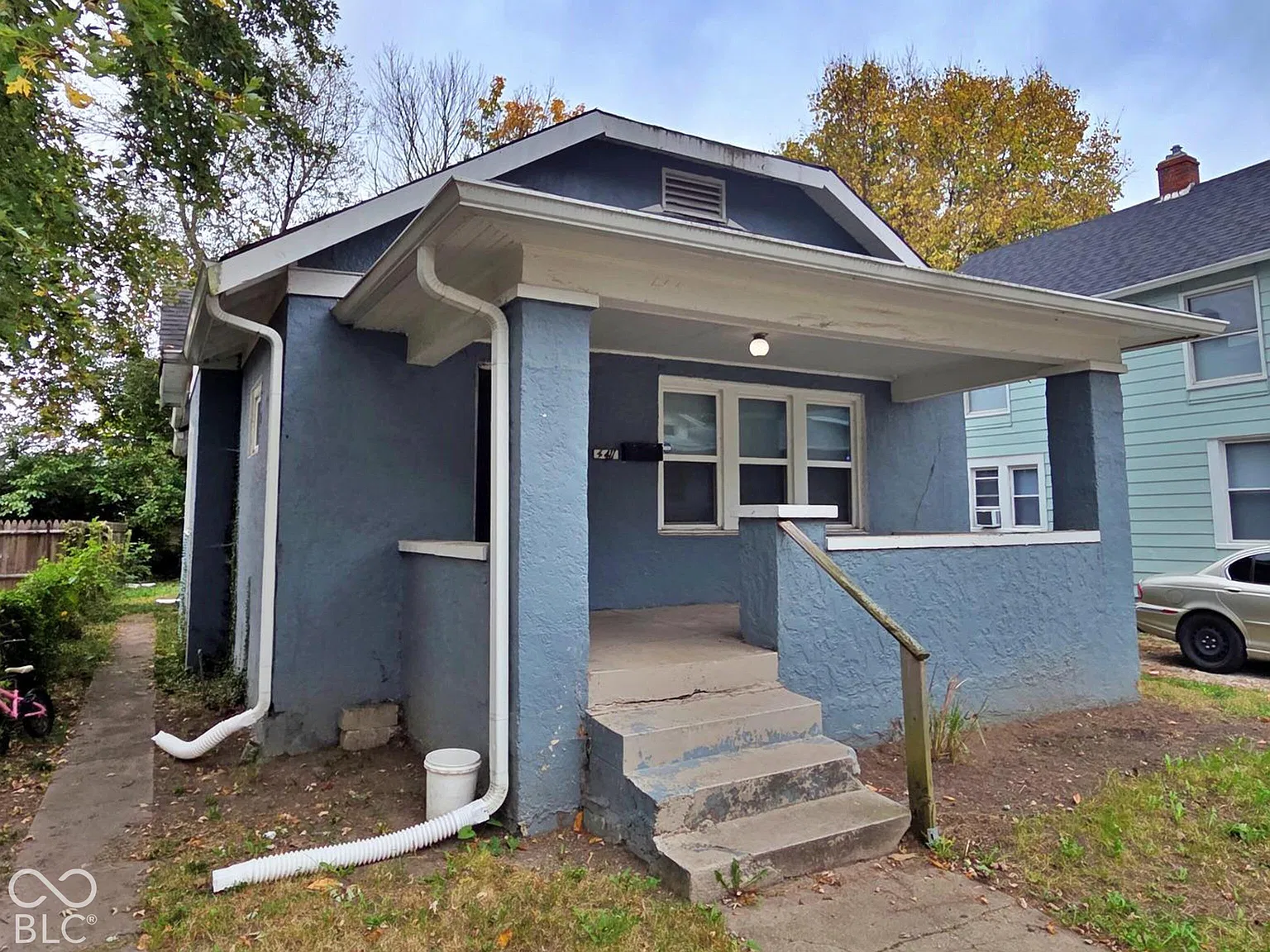 2 bed, 1.0 bath, 963 sqft, $1,200 — Photo 2