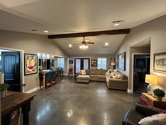 4th image of 535 Norma Ln