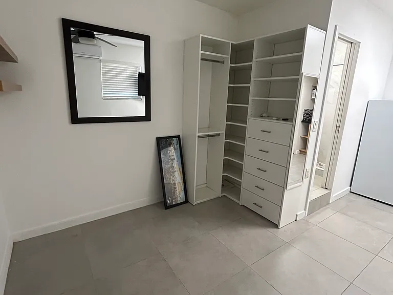 570 SW 45th Ave #2 — Photo 5