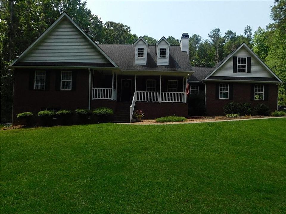 1st image of 758 Hemphill Rd