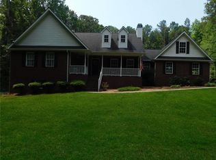 758 Hemphill Rd, Stockbridge, GA 30281