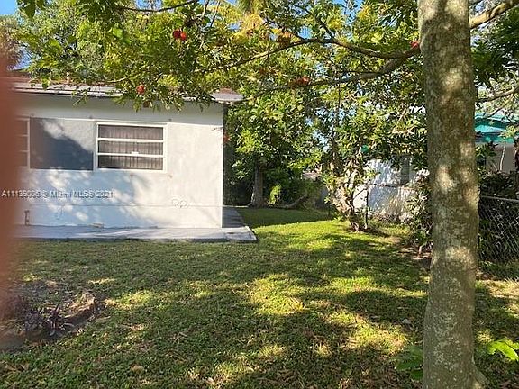 4th image of 2465 NW 176th Ter