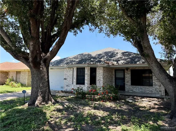 2304 Viola St, Mission, TX 78574