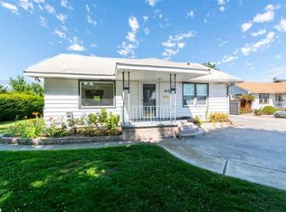 403 George Washington Way, Richland, WA 99352