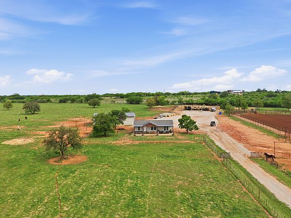 4th image of 8315 County Road 403