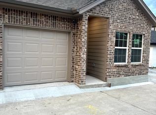113 Del Rio Ave #B, Fort Worth, TX 76126
