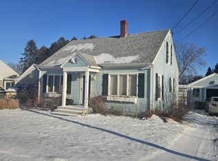 17 Blaine St, Fort Fairfield, ME 04742