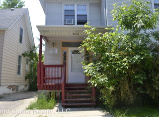 900 Center St, Racine, WI 53403