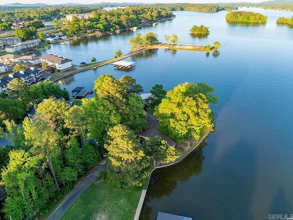1st image of 190 Woodlore Point