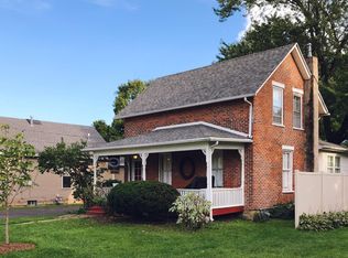 316 W 4th St, Byron, IL 61010
