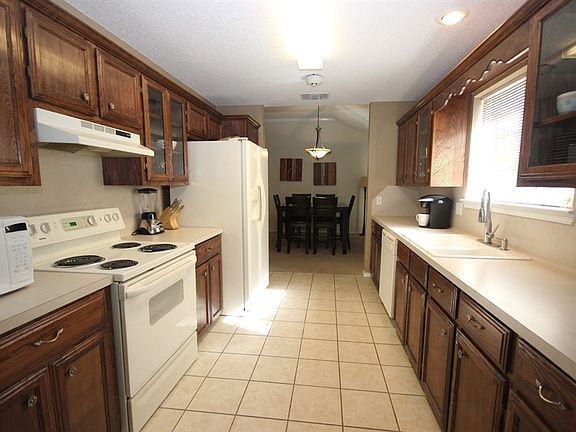 5th image of 7801 N 27th Ln