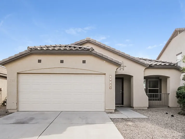 21942 E Creosote Ct — Photo 1