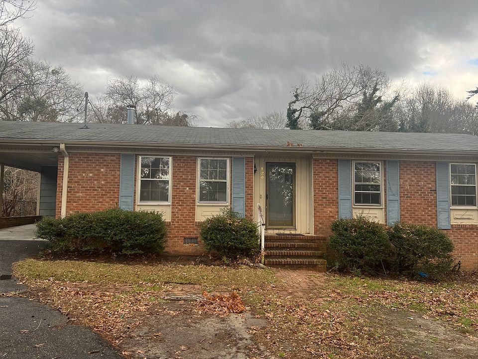 1st image of 120 Keloy St