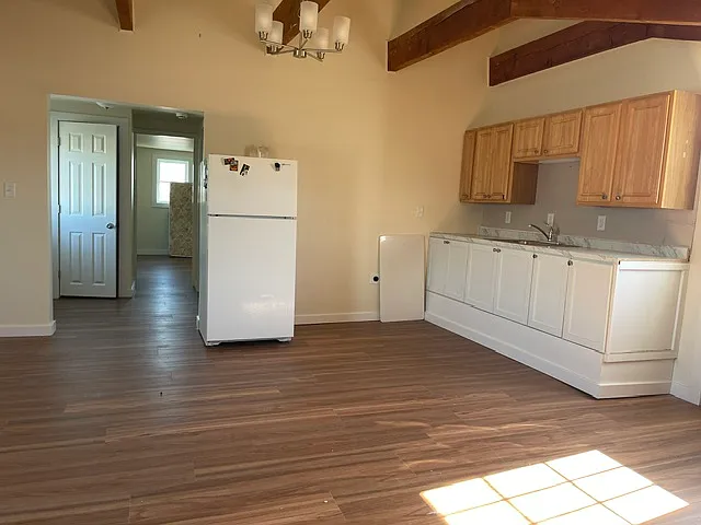116 Auction Rd #B — Photo 2