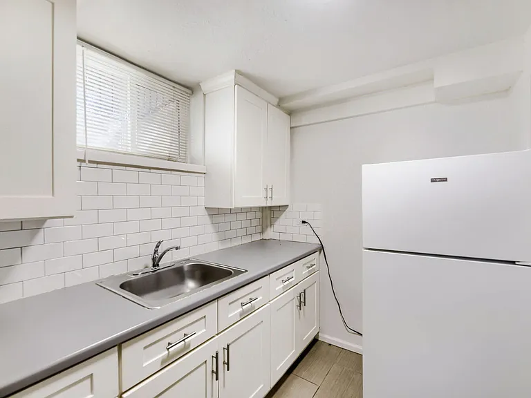 2505 S University Blvd — Photo 5