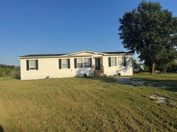 464 State Route Y, Harrisburg, MO 65256