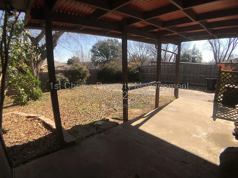 1120 Highpoint Rd — Photo 15