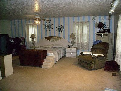 Extra-Large MasterBed