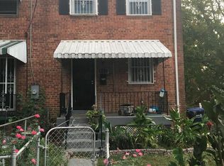 841 51st St SE, Washington, DC