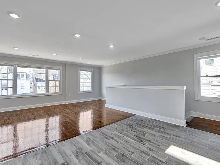 126 N 15th St #2 — Photo 5