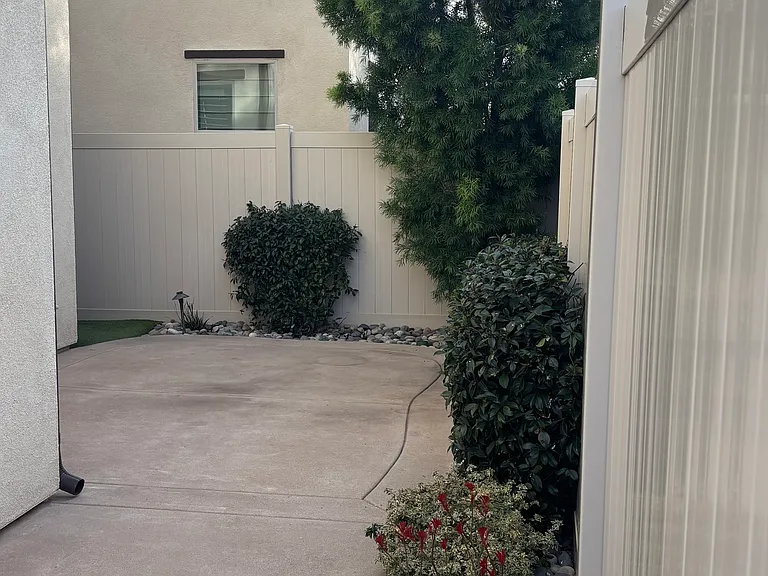 1981 Carol Lee Ln — Photo 8