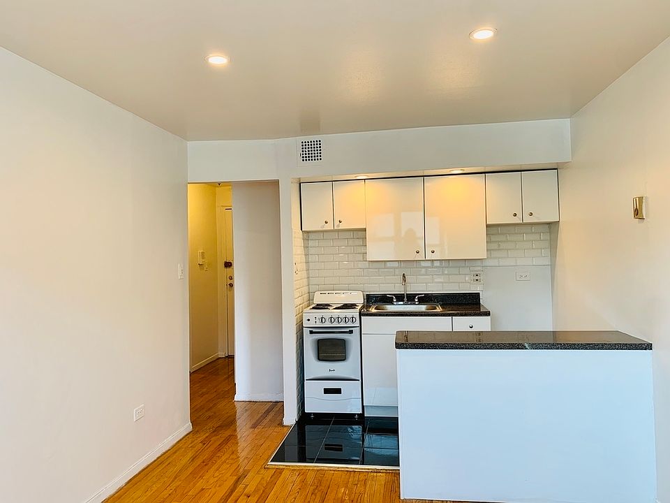 1st image of 1210 Astoria Park S #2G