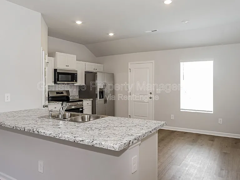 306 Spanish Moss Ct — Photo 9