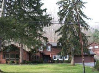 6462 Cooks Point Rd, Naples, NY 14512