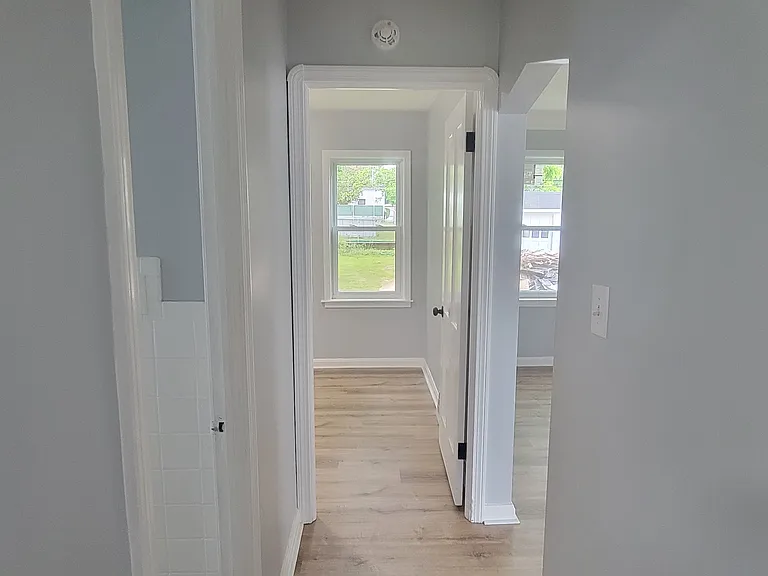 5149 Clement Ave — Photo 9