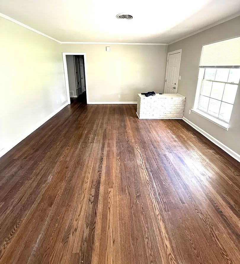 3 bed, 2.0 bath, 1545 sqft, $1,395 — Photo 2