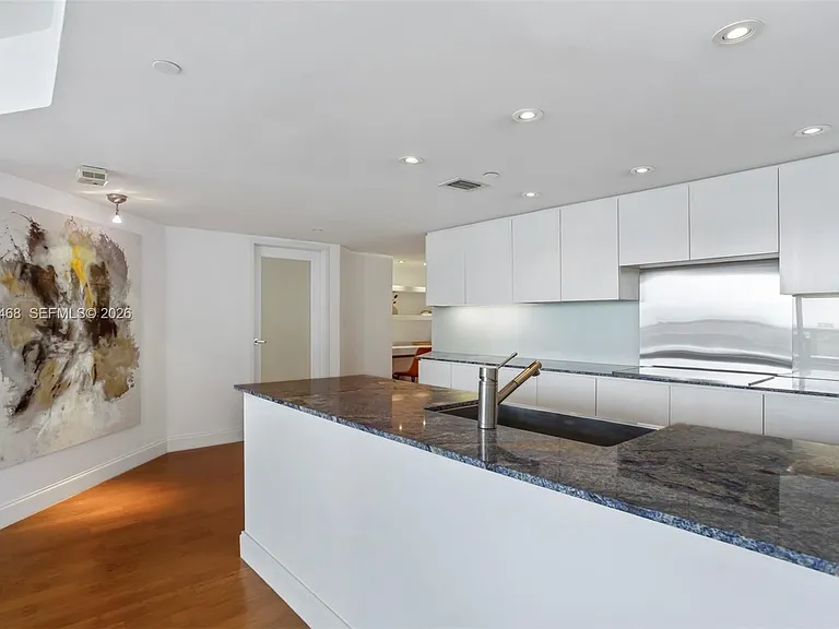 1717 N Bayshore Dr #A-2740 — Photo 1