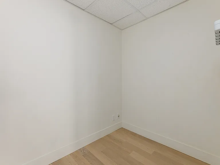 1111 Alberni St #4304 — Photo 19