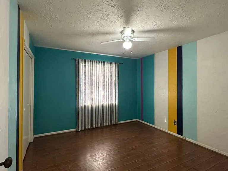 5408 Cunningham Dr — Photo 12