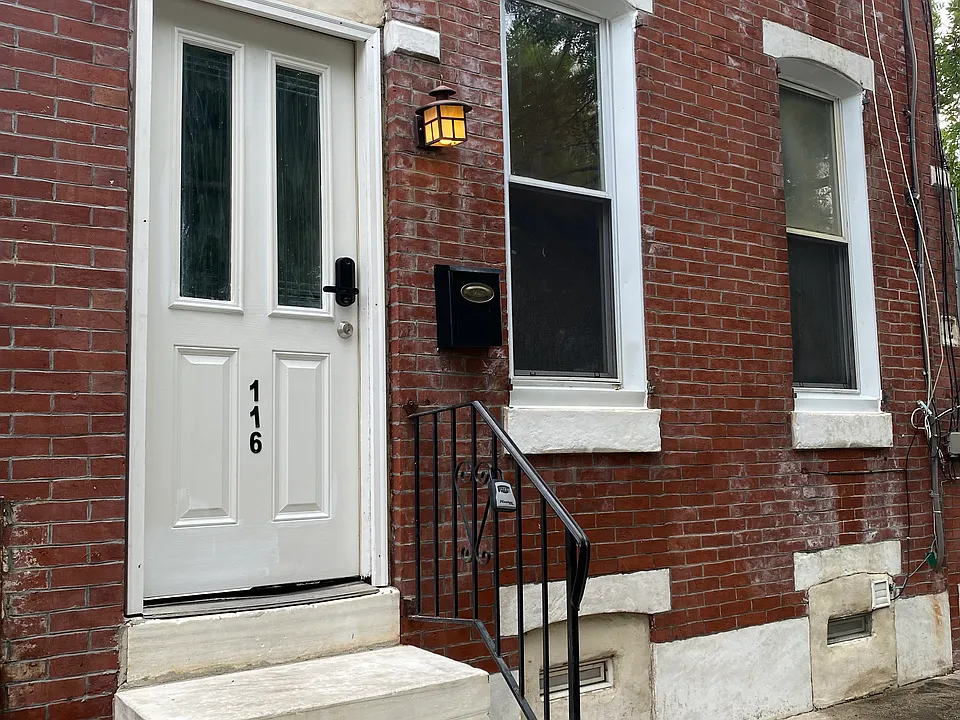 116 E Cumberland St #2