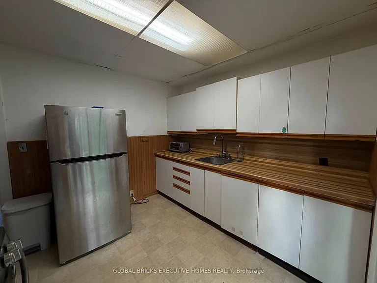 44 Mystic Ave — Photo 8