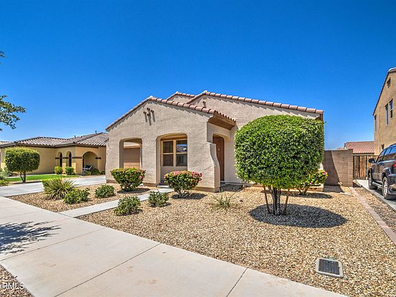 3rd image of 20950 E Sunset Dr