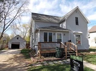 513 La Valle St, Reedsburg, WI 53959