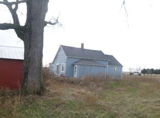 1542 1st Ave, Avon, IL 61415