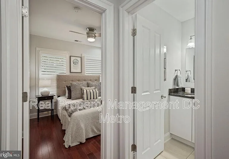 3925 Fulton St NW #2 — Photo 17