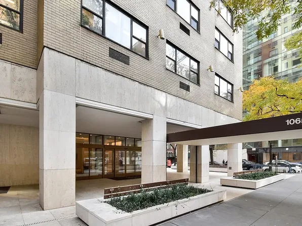 1065 Park Avenue 11A image 12 of 13