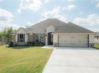 3101 Windcrest Ct, Granbury, TX 76049