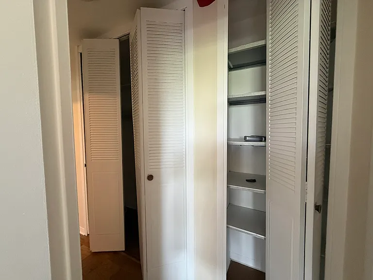 80 Cartright St #6H — Photo 5