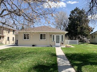 3089 Bellaire St, Denver, CO 80207
