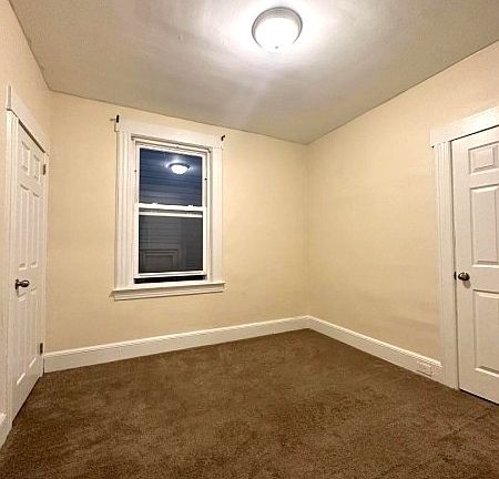 5th image of 15 Caroline Ave