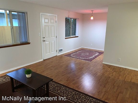 3rd image of 7417 Hill Ave APT 3