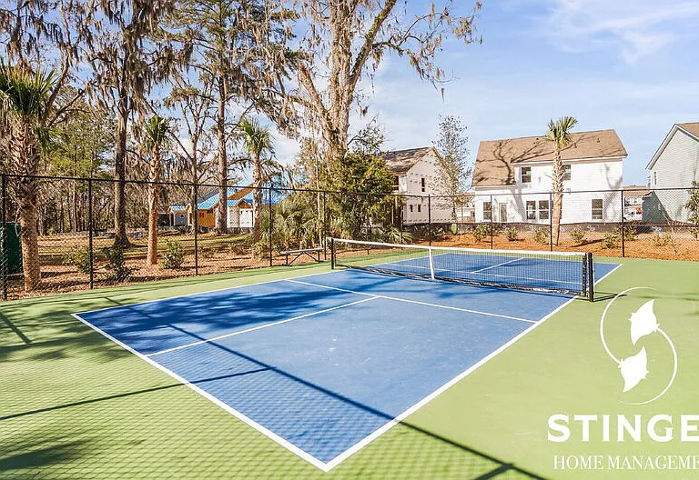 1174 Danner Dr — Photo 41