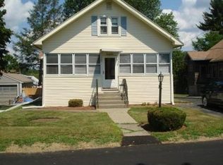 21 Wethered St, Auburn, MA 01501