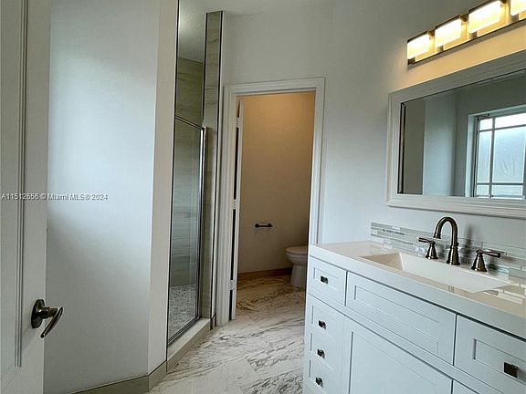 4th image of 10160 SW 88th St APT 205