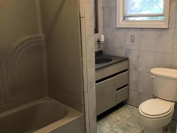 4th image of 202 Copeland Ave Floor 2